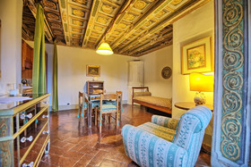 Castello di Montegufoni