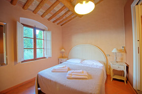 Castello di Montegufoni