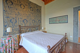 Castello di Montegufoni