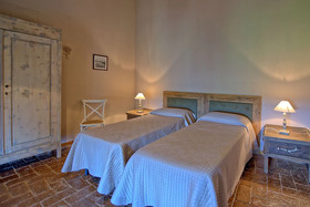 Castello di Montegufoni