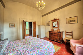 Castello di Montegufoni