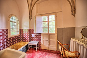 Castello di Montegufoni