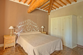 Castello di Montegufoni