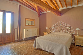 Castello di Montegufoni