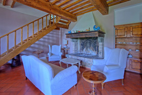 Castello di Montegufoni