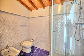 Castello di Montegufoni