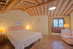 Castello di Montegufoni