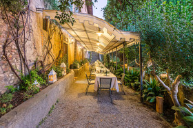 Castello di Montegufoni