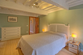 Castello di Montegufoni