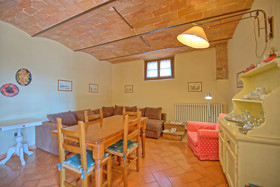 Castello di Montegufoni