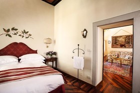 Casale a Poggiano