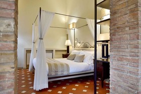 Borgo San Luigi