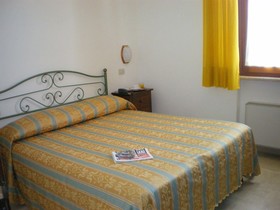 Hoteel SienaI Platani