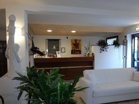 Hoteel SienaI Platani