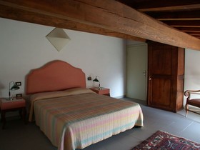 Agriturismo La Palazzina e Orchidea Bed&Breakfast