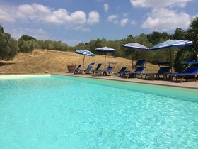 Agriturismo La Palazzina e Orchidea Bed&Breakfast