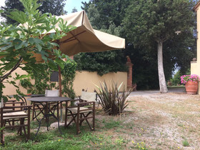Agriturismo La Palazzina e Orchidea Bed&Breakfast