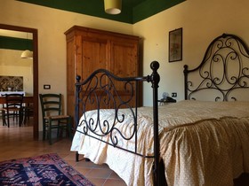 Agriturismo La Palazzina e Orchidea Bed&Breakfast