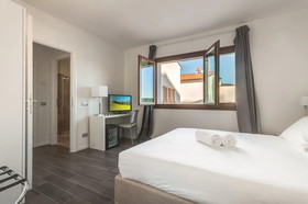 The Florence Hills Luxury Resort