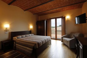 Agriturismo Poggio Al Tufo