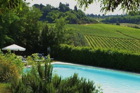 Farm House La Moraia