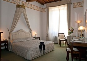 Hotel Villa San Lucchese