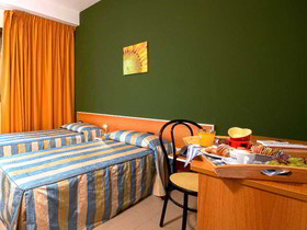 Brichotel