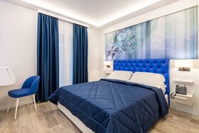 Petit Hotel