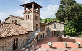 Villa Campomaggio