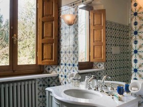 VIESCA Il Borro Toscana