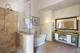 VIESCA Il Borro Toscana