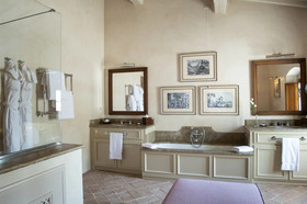 VIESCA Il Borro Toscana