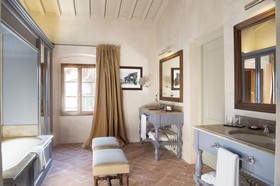 VIESCA Il Borro Toscana