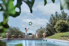 Casa Villa Rentals by Torre a Cona