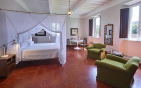 La Pescaia Resort