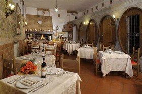 Fattoria Degli Usignoli Hotel & Residence