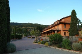 Fattoria Degli Usignoli Hotel & Residence