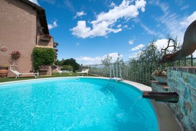 Casa Lari