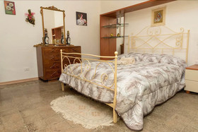 Sotto Le Mura Di Leonardo