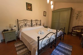 Villa La Grotta