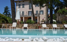 Villa La Grotta
