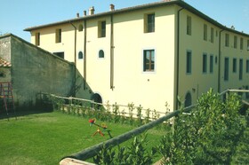 Giuly Rosselmini Residence