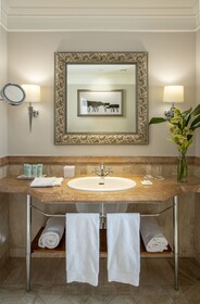 Terme di Saturnia Natural Spa & Golf Resort