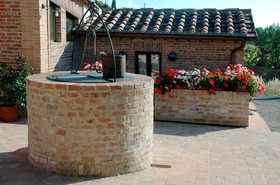 Aia Mattonata Relais