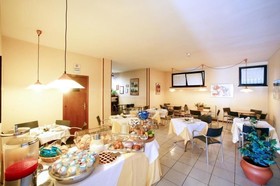 Anna Siena Nord