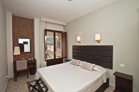 Hotel Alma Domus