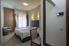 Hotel Alma Domus
