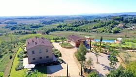 La Fonte Di Santa Regina 16 by Emma Villas