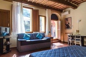 Piazza Paradiso Accommodation