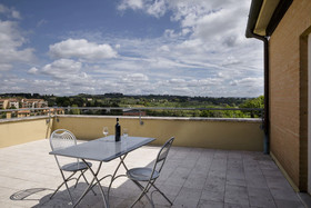 Porta Pispini Residence